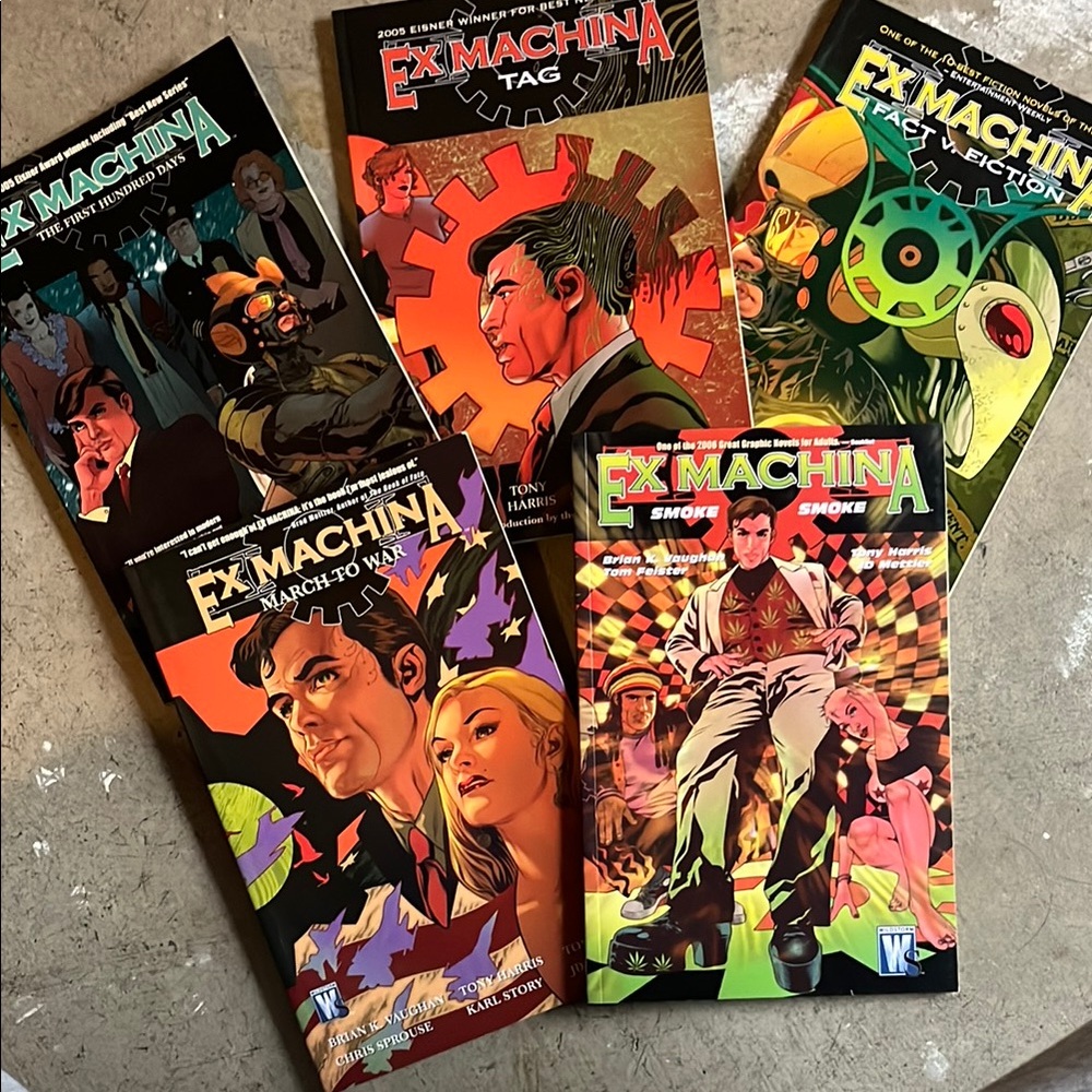 Ex Machina Graphic Novel Collection